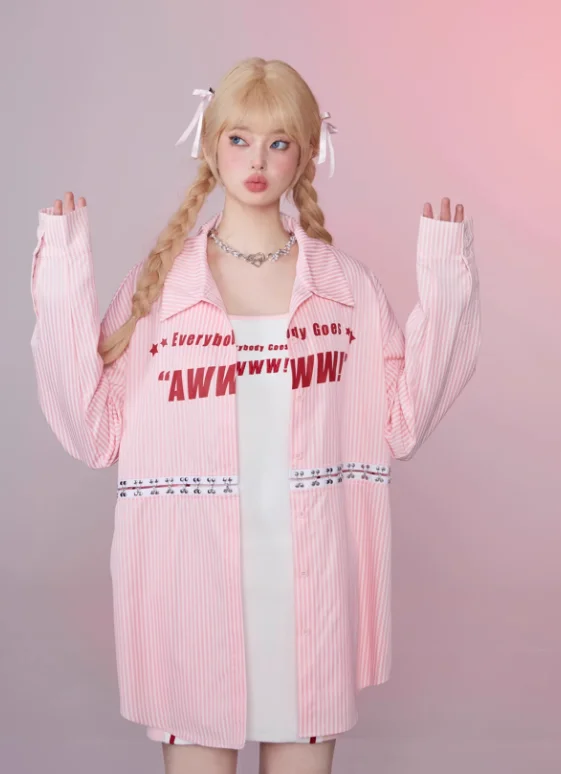 2-way letter print pink striped loose shirt GIF0018-- Collared Crew Neck Turtle Neck 2-way letter print pink striped loose shirt GIF0018-- Collared Crew Neck Turtle Neck