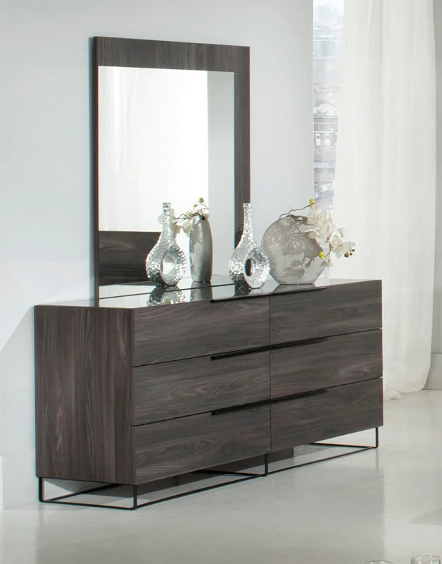 Vigfurniture Nova Domus Enzo Italian Modern Grey Oak Dresser Tunics Formal black