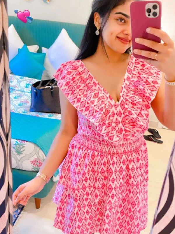 Pink V Neck Sleeveless Double Layer Print Dress Off-the-shoulder Chic Trendy