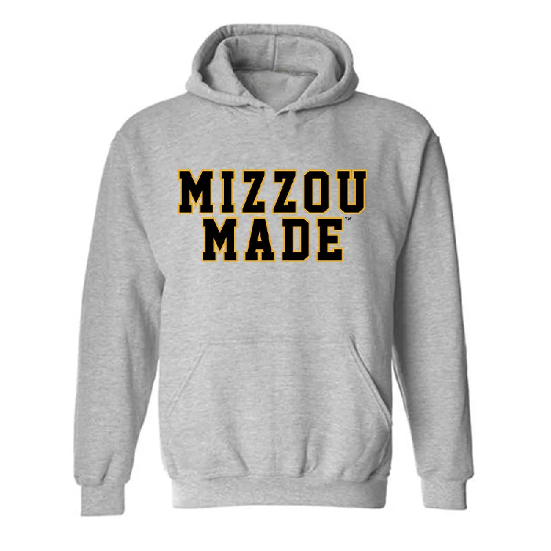 Missouri - NCAA Women's Gymnastics : Abby Mueller - Classic Shersey Hooded Sweatshirt Hoodie with Lining Warm Insulated Missouri - NCAA Women's Gymnastics : Abby Mueller - Classic Shersey Hooded Sweatshirt Hoodie with Lining Warm Insulated