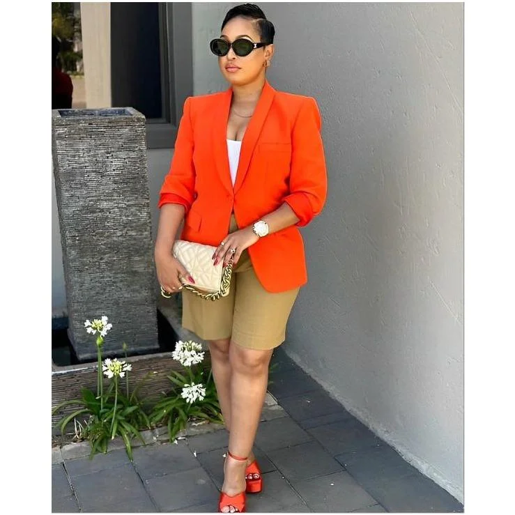 Single Button Slim Fit Blazer. Women's Trendy Jacket