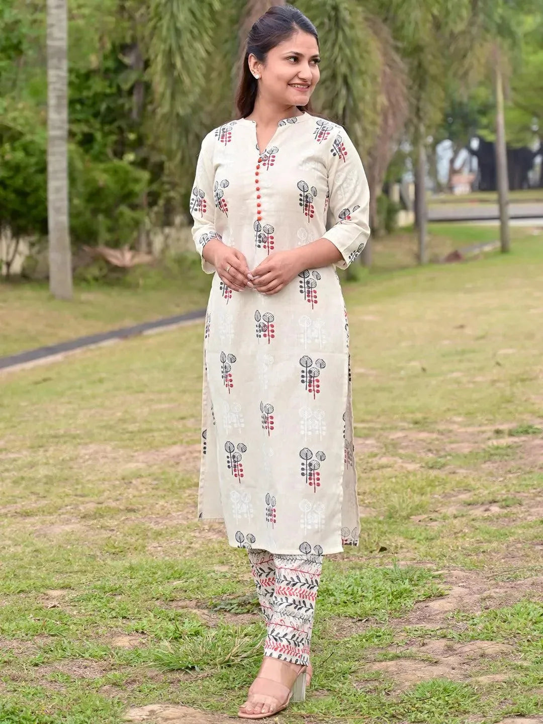 Off-White Printed Cotton Straight Kurta With Trousers Trousers Denim Distressed