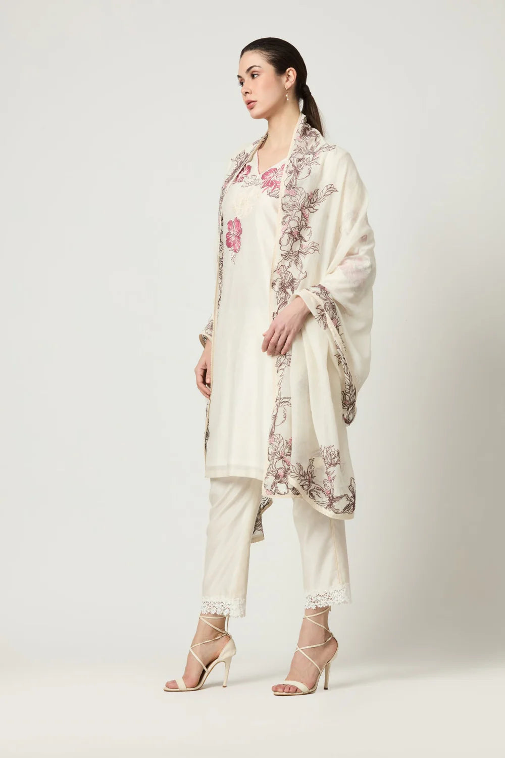 Luna Embroidered Kurta Set  (kurta & trousers) Trousers Denim Distressed