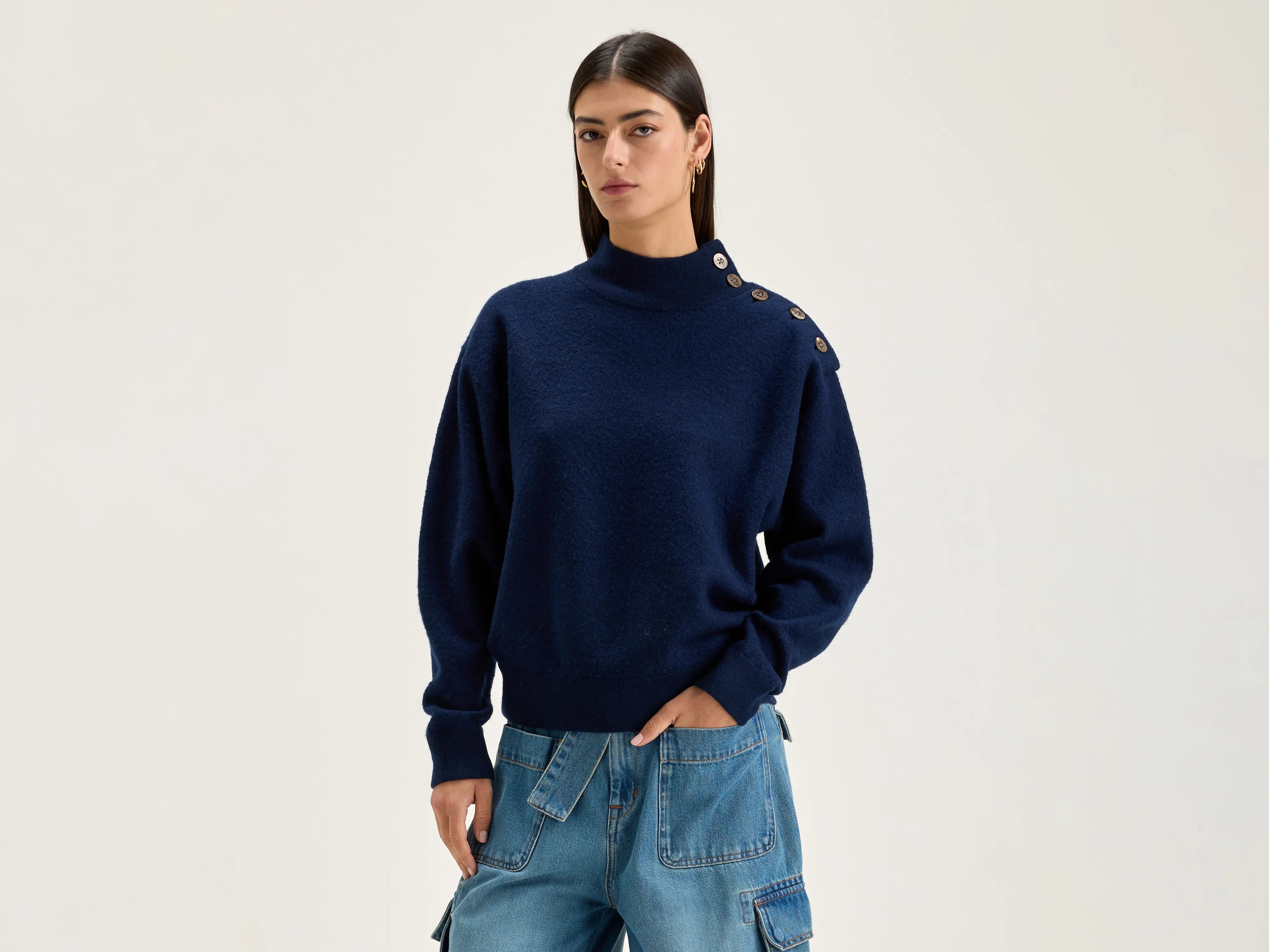 Goian crew-neck sweater (242 / W / INK) Chenille Fabric Brocade Fabric Lace Fabric