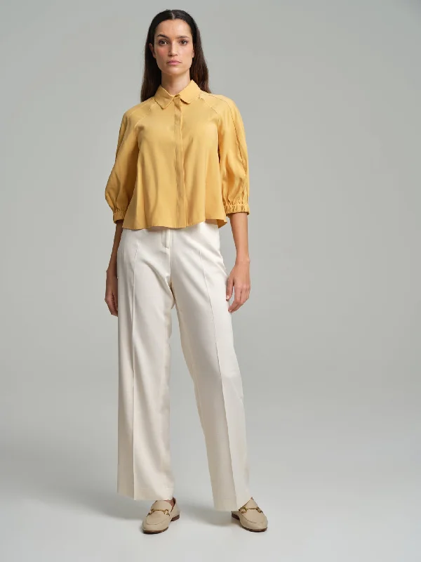 Wide leg trousers with fancy button Trousers Striped Patterned