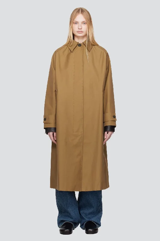 Manuka Holin Coat Stand-Up Roll-Neck Turtle