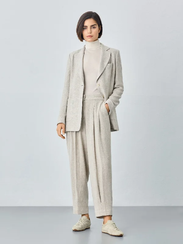 Barrel Fit Trousers In Viscose Linen and Lyocell Blend With Elasticated Waistband Trousers Cargo Utility