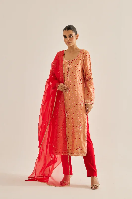 Gota And Thread Embroidered Silk Chanderi Kurta And Dupatta With Trousers. Trousers versatile all-occasion Gota And Thread Embroidered Silk Chanderi Kurta And Dupatta With Trousers. Trousers versatile all-occasion